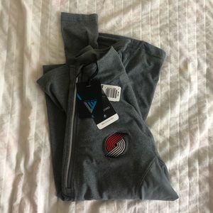 Trail Blazers Quarter Zip *brand new*